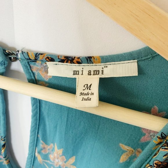 Mi Ami Francesca's Romper Boho Floral Size Medium - Picture 3 of 8